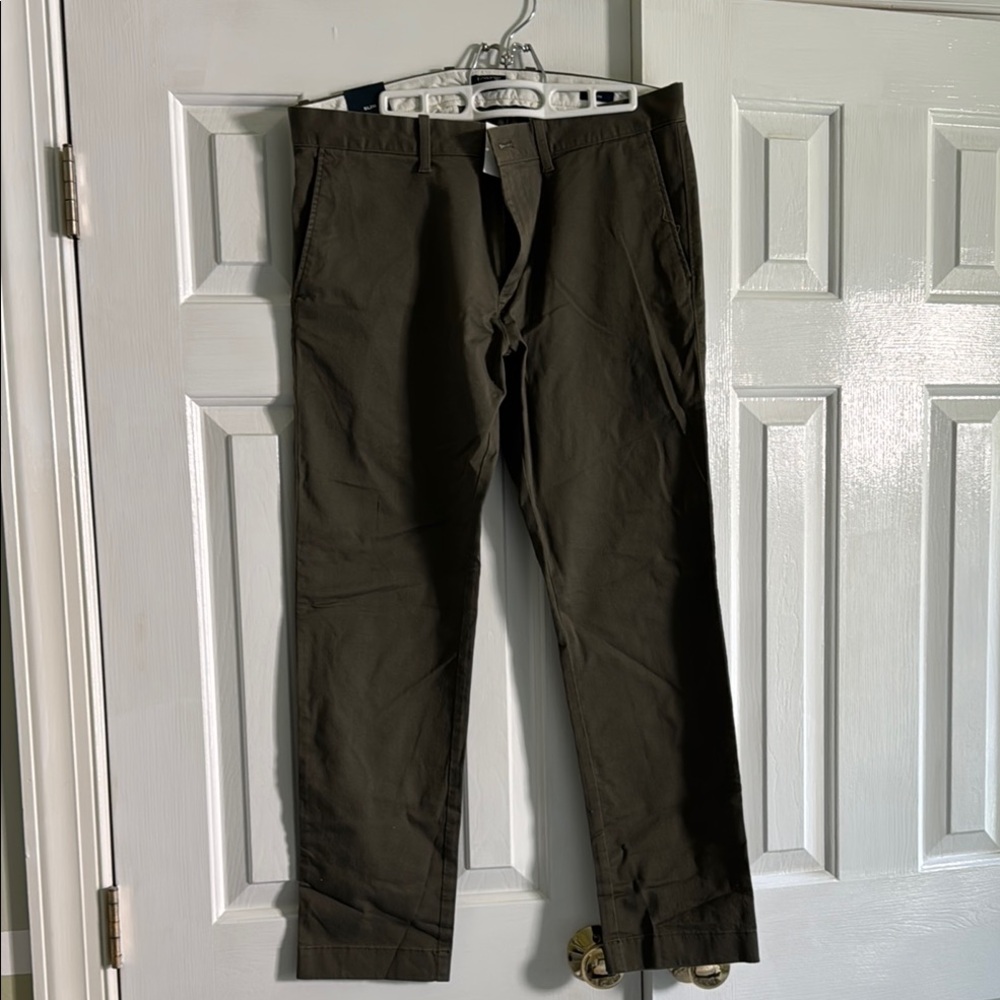 J. Crew Green Chinos Classic Cotton-Blend Pants